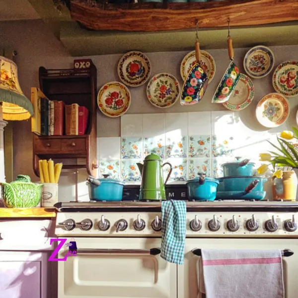 تزئین دکوراسیون با شمع موم عسلی