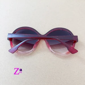 عینک آفتابی زنانه uv 400 کد 01